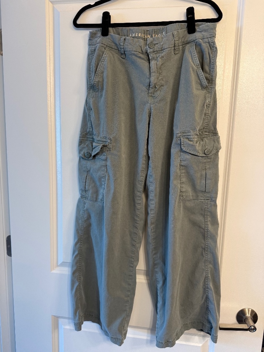 AE Baggy Pants